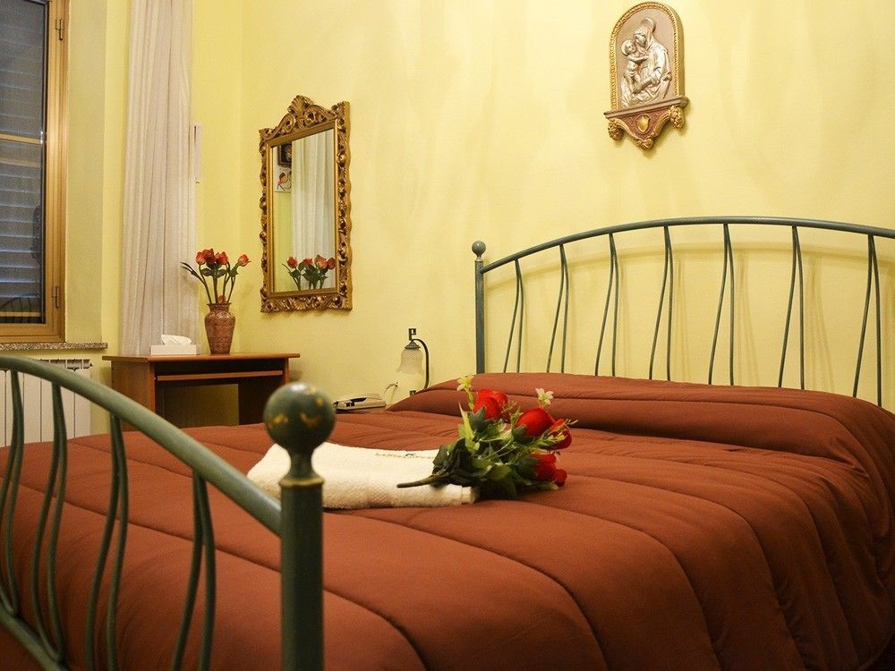 La Rosa Di Florencia